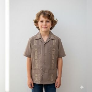 Oscar Kids NWT Boys Brown Short Sleeve Button Up Shirt Size Large (10)